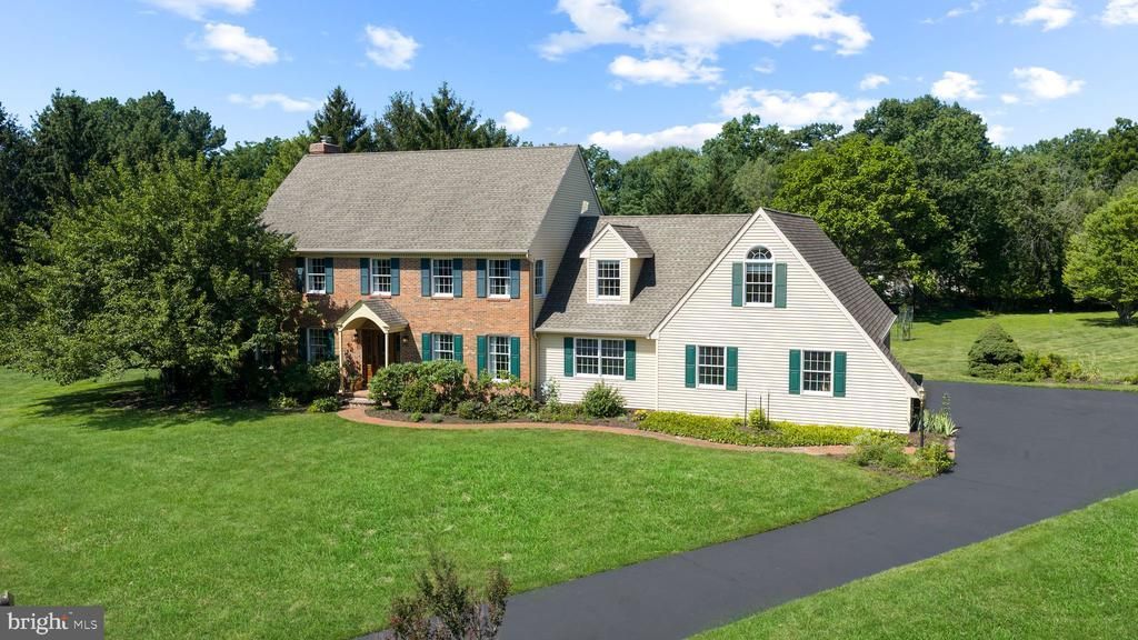 435 BELLA CIRCLE , DOYLESTOWN, PA 18901