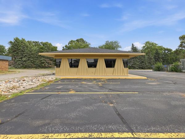 4318 Grand Haven Road, Muskegon, MI 49441