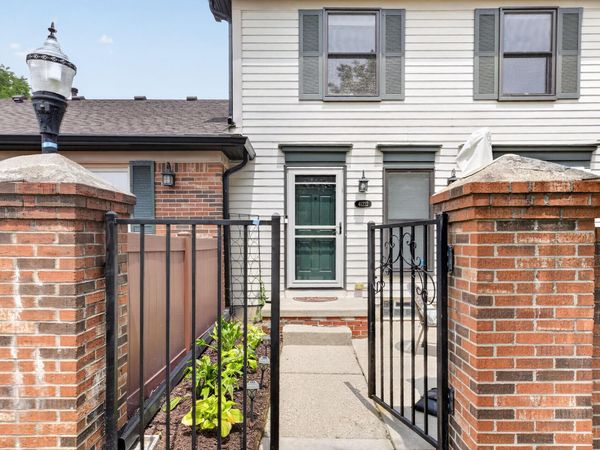 41222 Southwind Drive, Canton, MI 48188