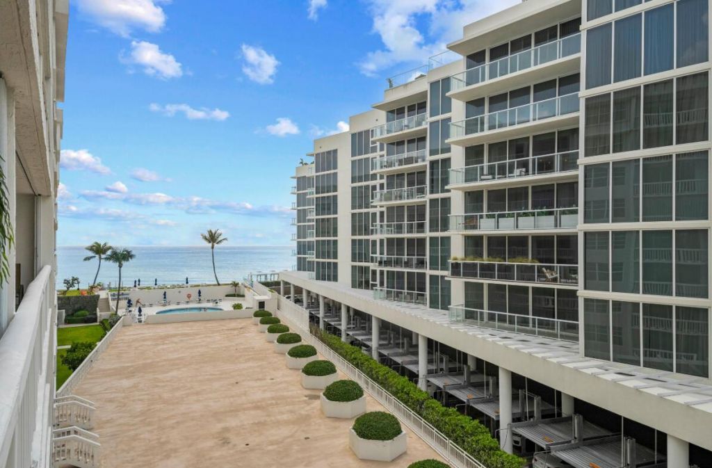 3570 S Ocean Boulevard, Unit 509, South Palm Beach, FL 33480 Photo