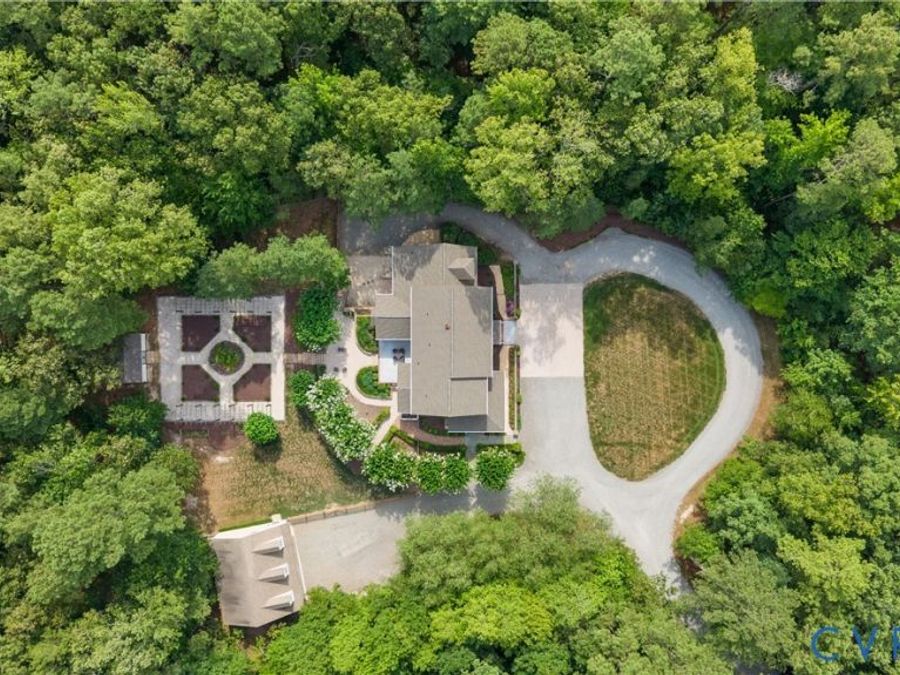 Property Image 94