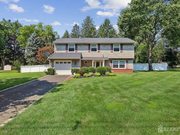 6 Murfield Drive , Lincroft, NJ 07738