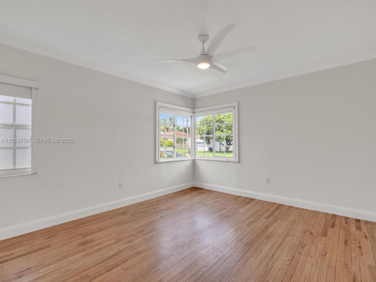 9033 Carlyle Ave , Surfside, FL 33154 Photo