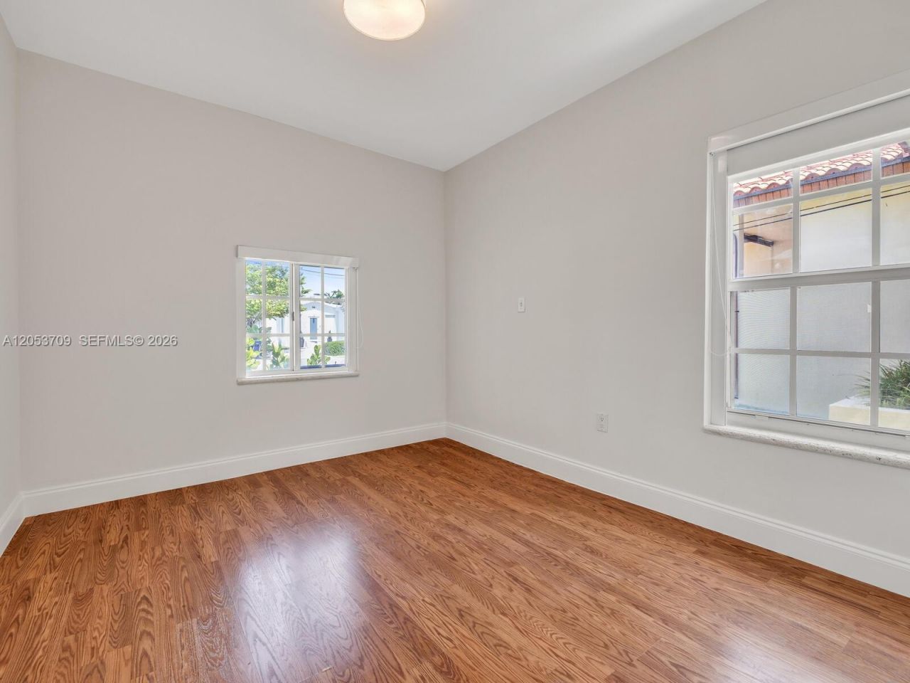 9033 Carlyle Ave , Surfside, FL 33154 Photo