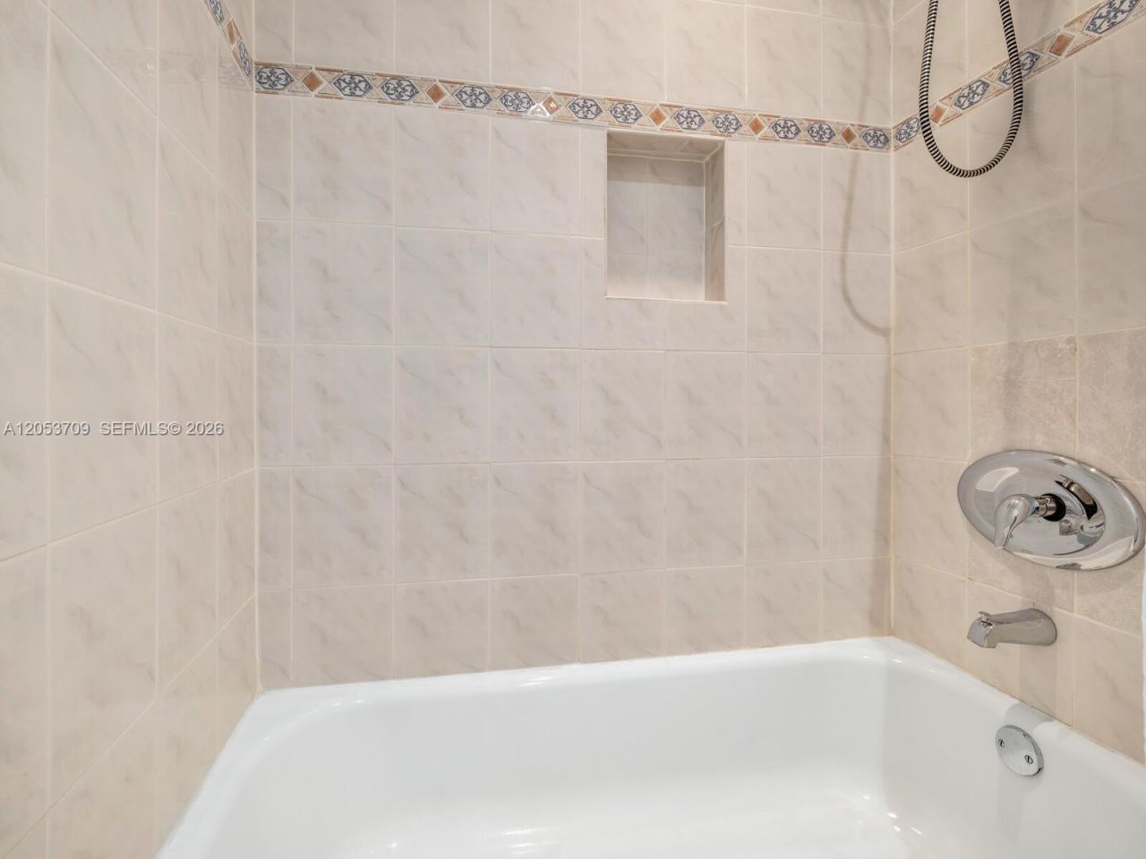 9033 Carlyle Ave , Surfside, FL 33154 Photo