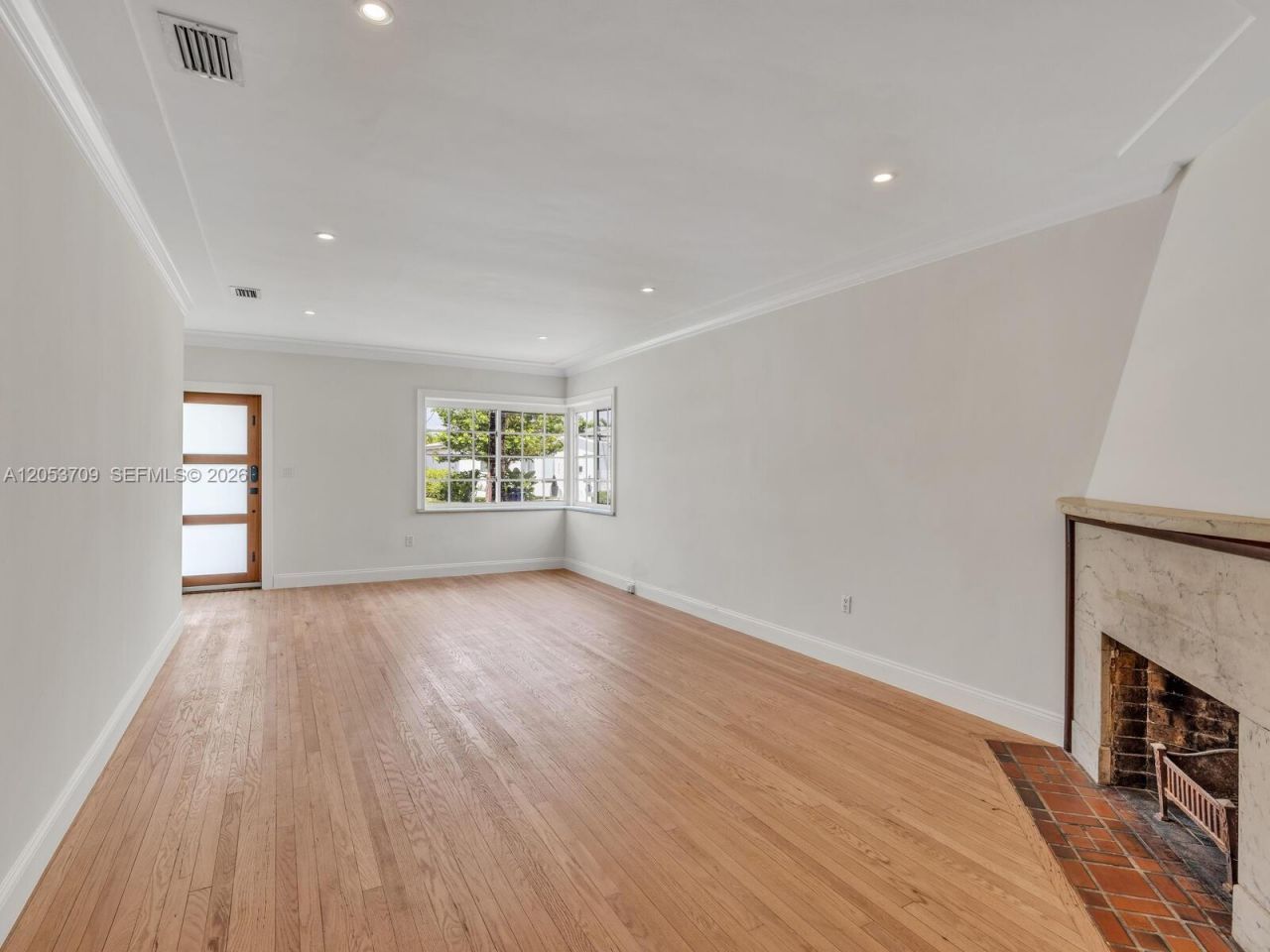 9033 Carlyle Ave , Surfside, FL 33154 Photo