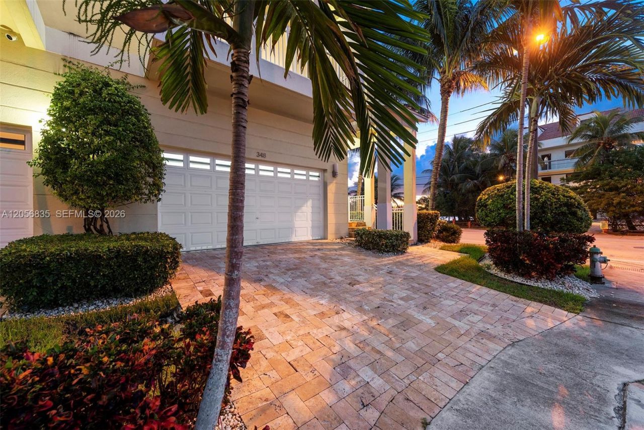 348 Elm St, Unit B-10, Hollywood, FL 33019 Photo