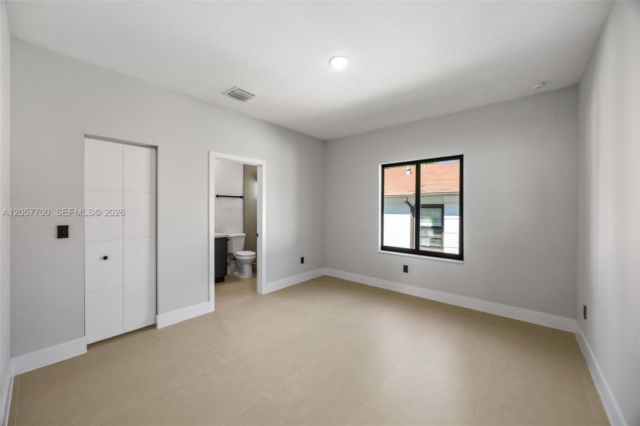 601 NW 3rd Ave, Unit A, Hallandale Beach, FL 33009 Photo