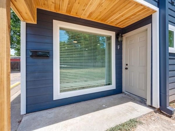 805 W Chambers Street, Unit C, Cleburne, TX 76033