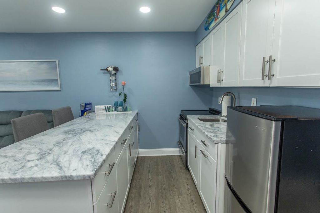 1207 S Ocean Blvd.  Photo 8
