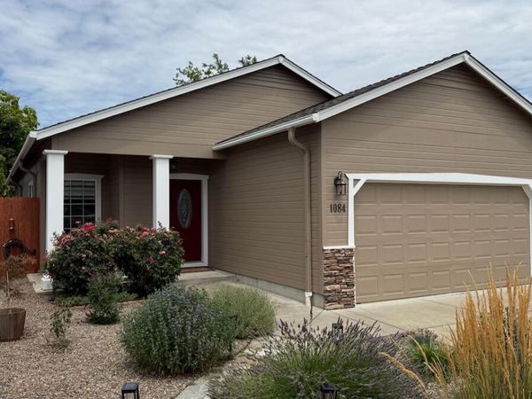 1084 Katie Mae Drive, Medford, OR 97501