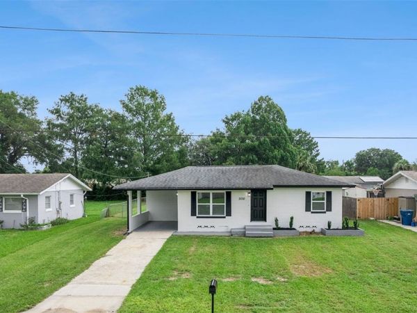 2230 SE 1ST STREET , ORANGE CITY, FL 32763
