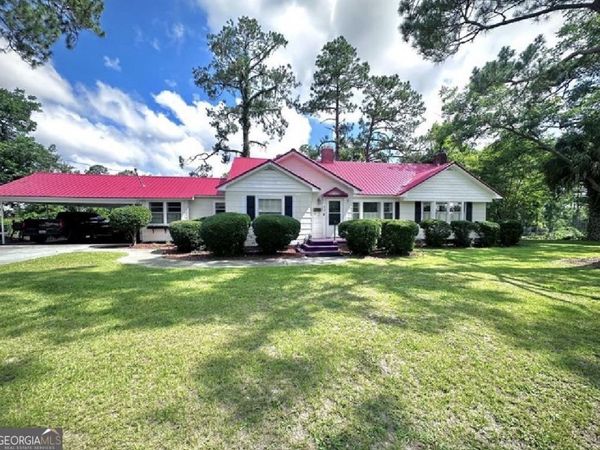 401 Lee Street, Alma, GA 31510