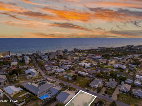 258 Derondo Street , Panama City Beach, FL 32413