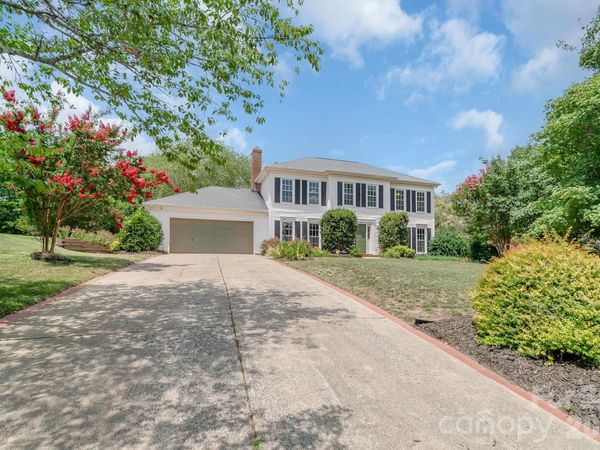 12328 Sandringham Place , Charlotte, NC 28262