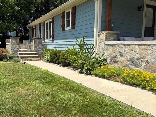 213 Sandy Creek Court , Hendersonville, NC 28792