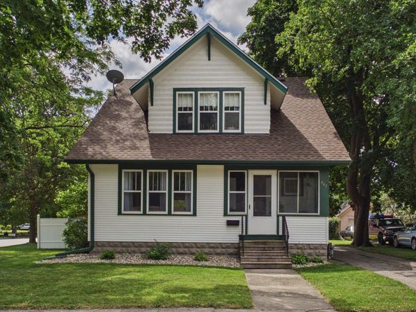 447 E School Street, Owatonna, MN 55060