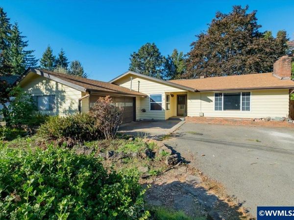 1091 SE 3rd Av, Mill City, OR 97360