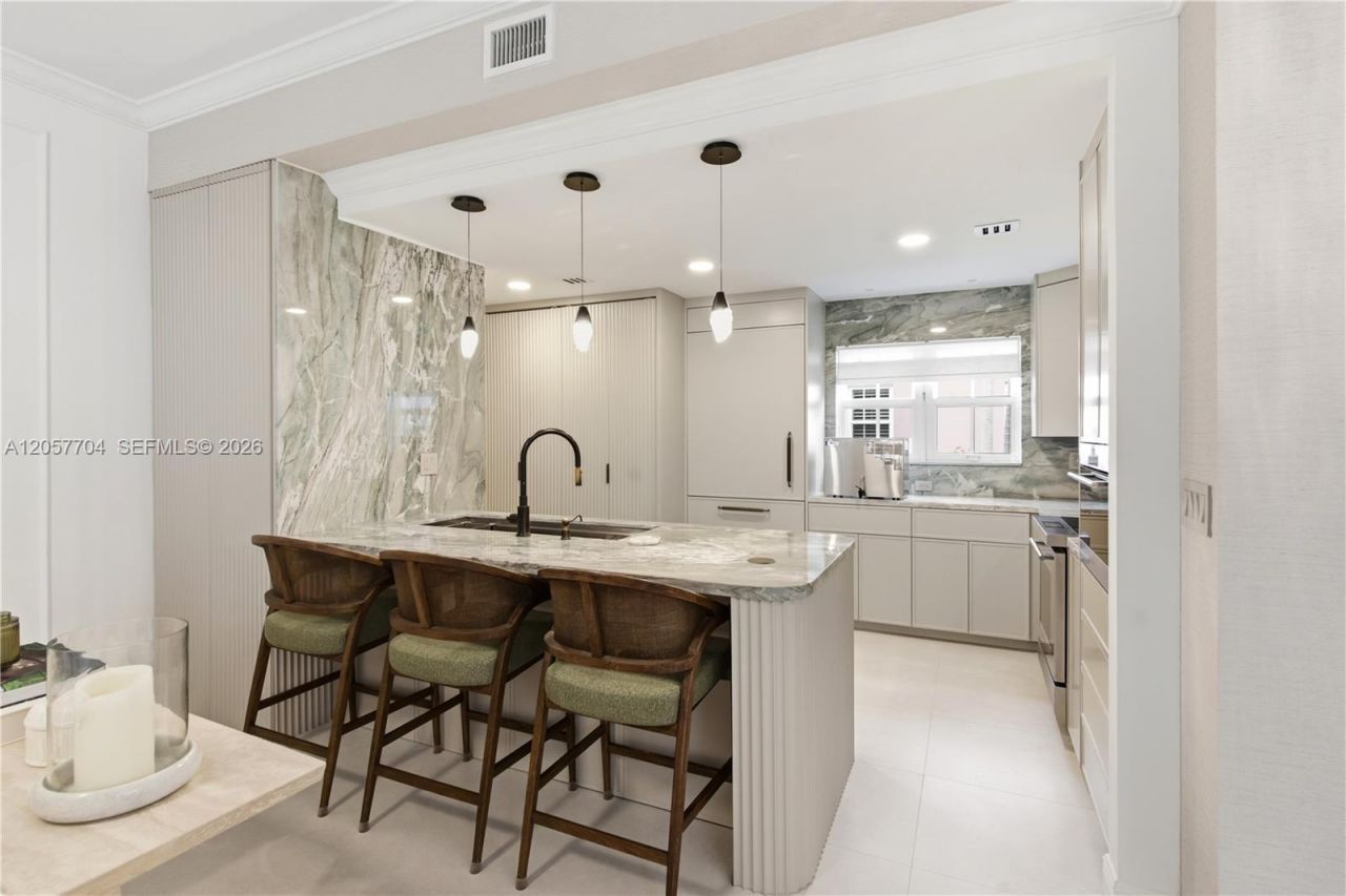 540 Loretto Ave , Unit 19, Coral Gables, FL 33146 Photo