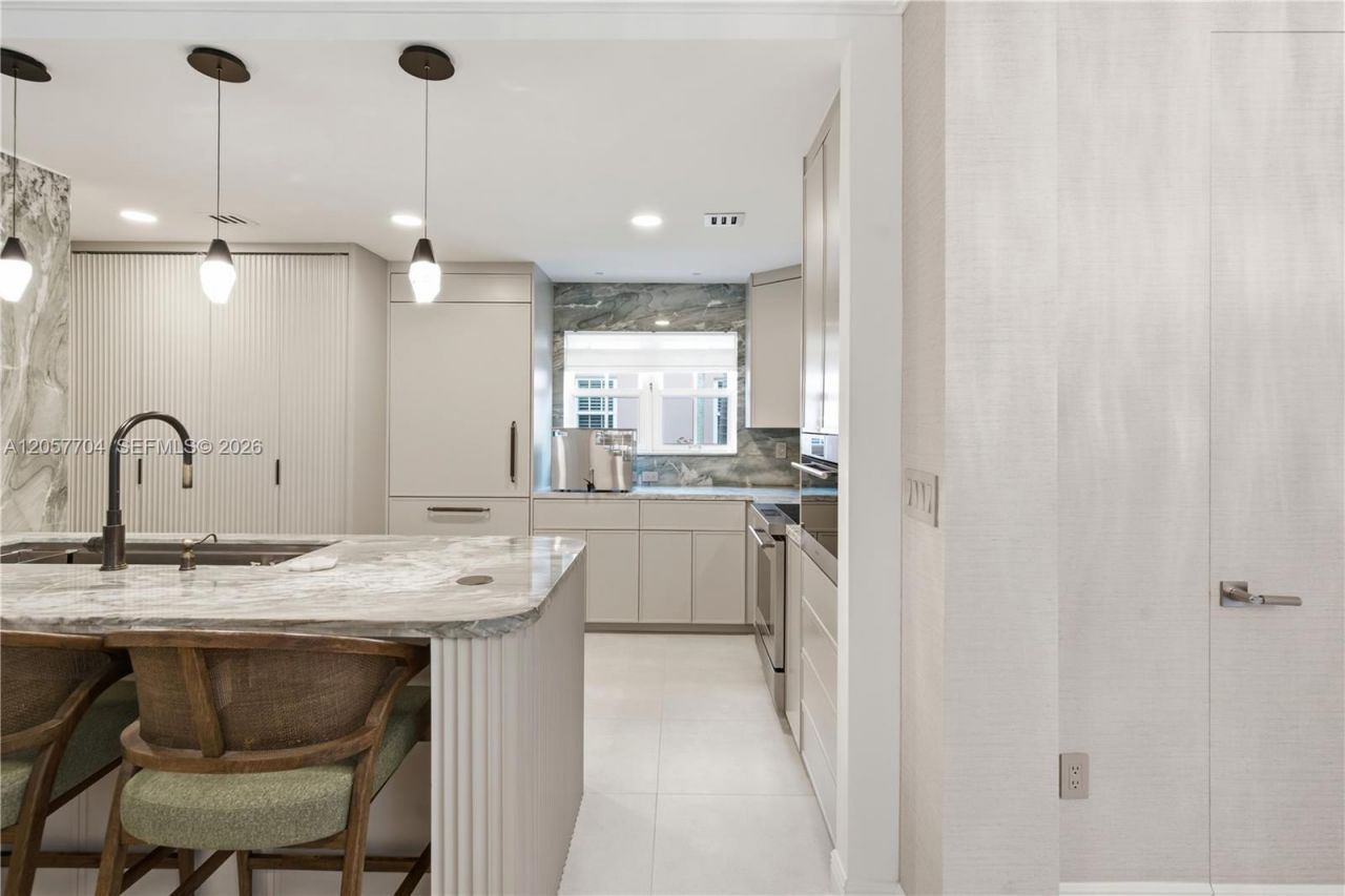 540 Loretto Ave , Unit 19, Coral Gables, FL 33146 Photo