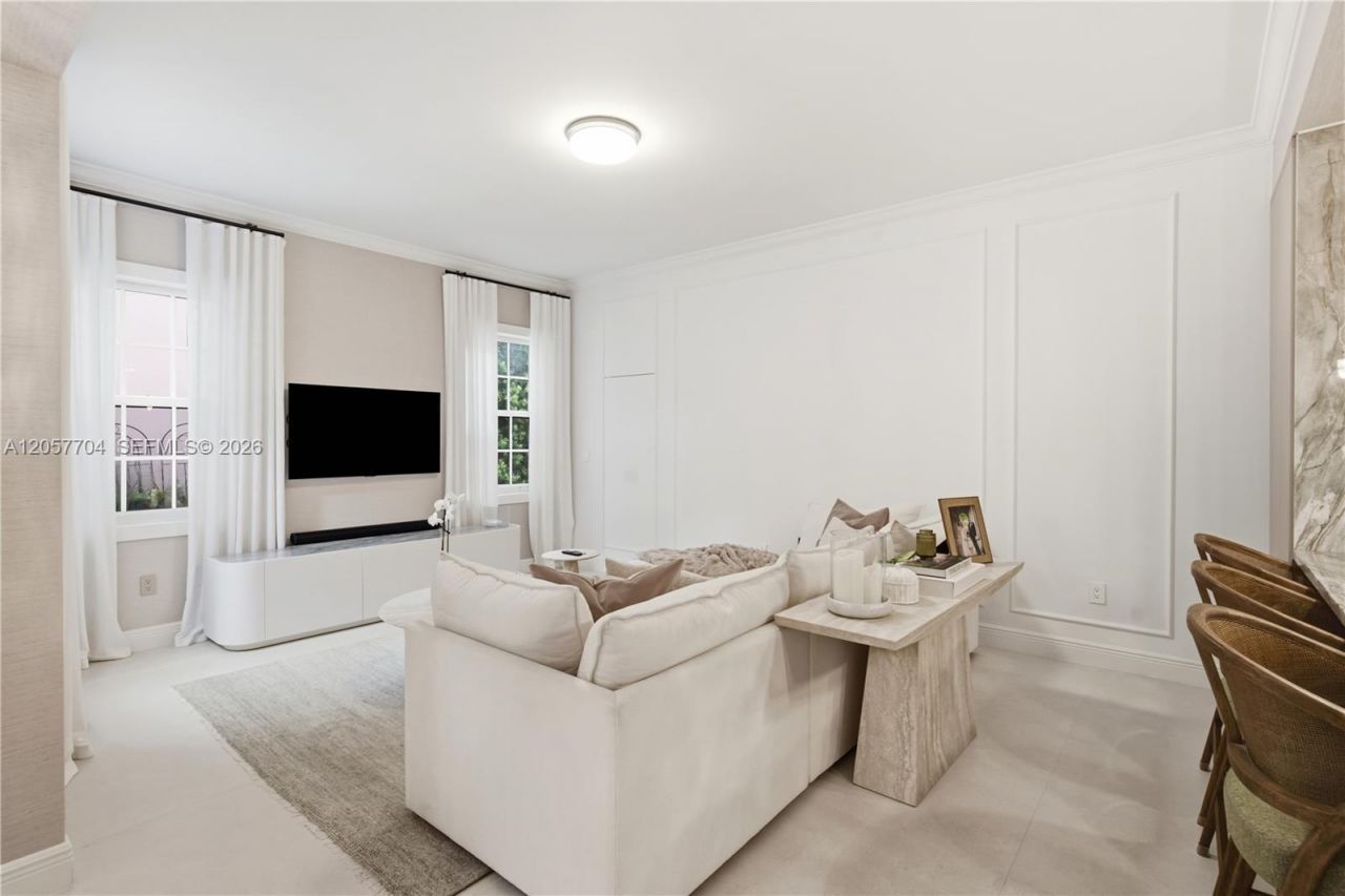 540 Loretto Ave , Unit 19, Coral Gables, FL 33146 Photo