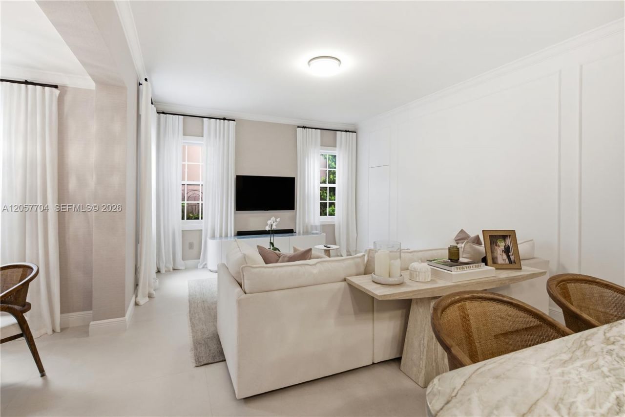 540 Loretto Ave , Unit 19, Coral Gables, FL 33146 Photo
