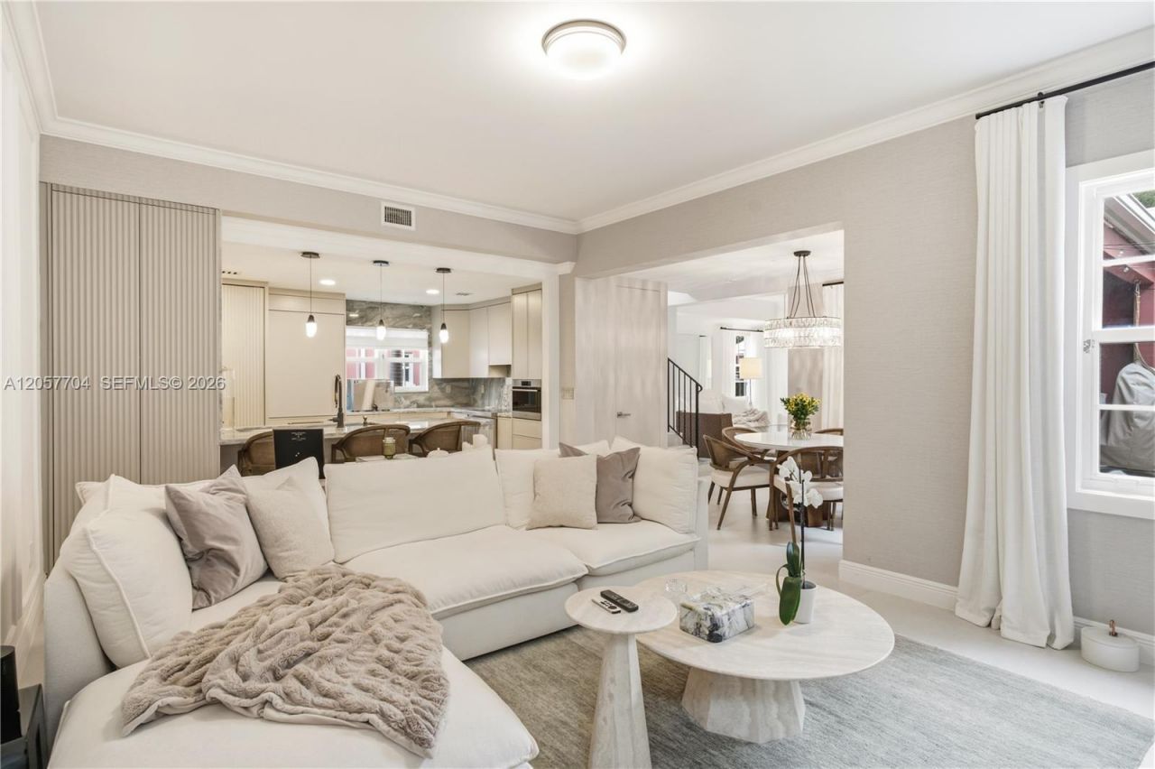 540 Loretto Ave , Unit 19, Coral Gables, FL 33146 Photo
