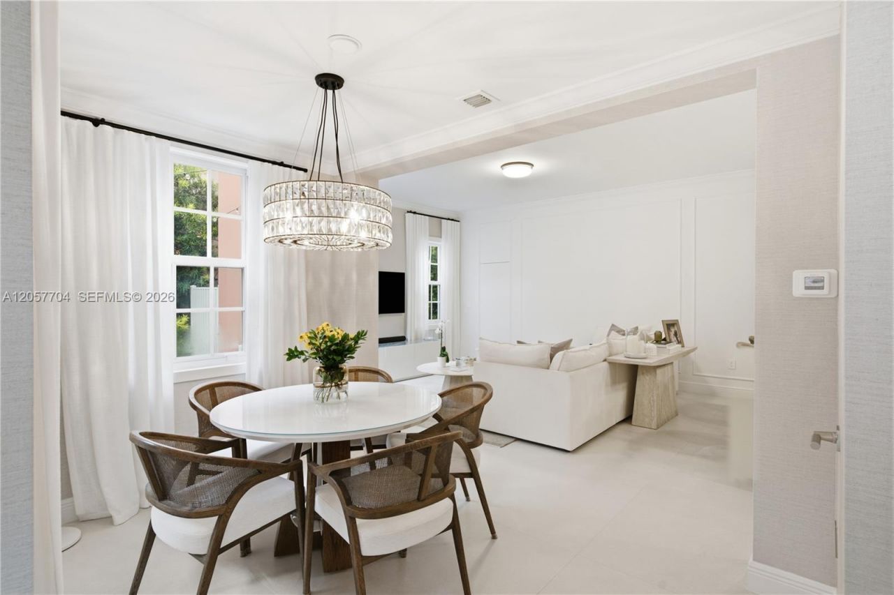 540 Loretto Ave , Unit 19, Coral Gables, FL 33146 Photo