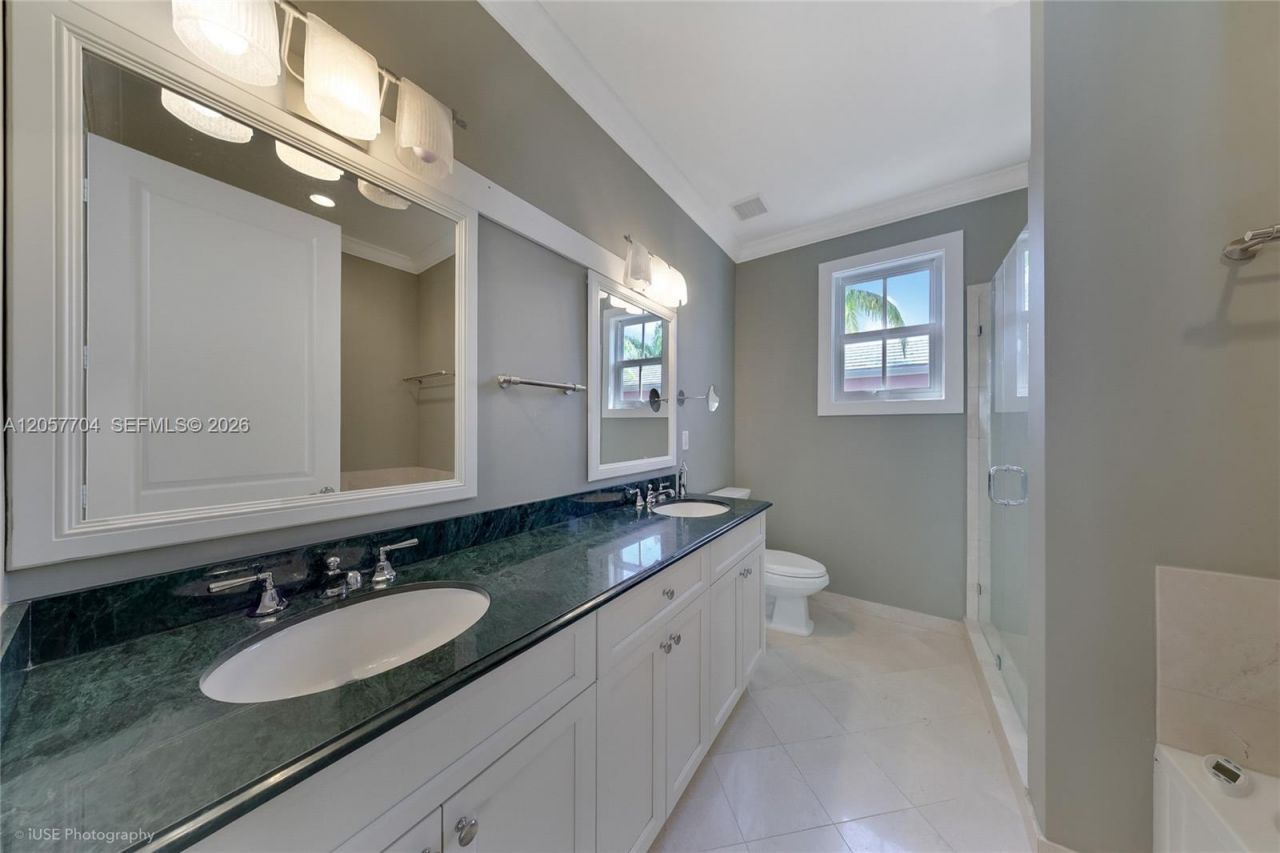540 Loretto Ave , Unit 19, Coral Gables, FL 33146 Photo