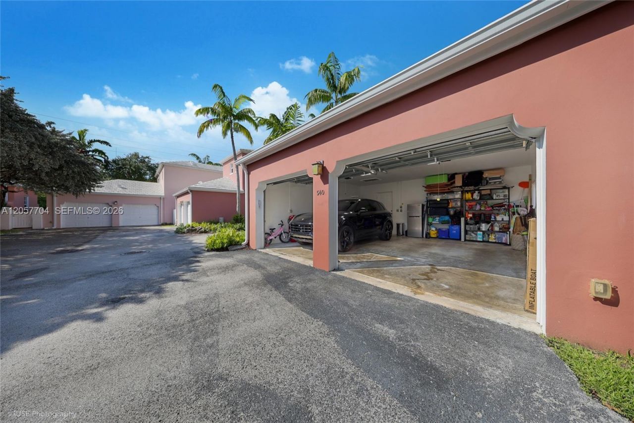 540 Loretto Ave , Unit 19, Coral Gables, FL 33146 Photo
