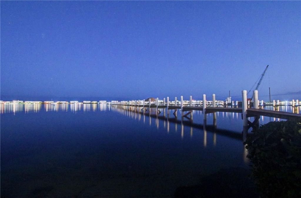 1320 S Lakeside Drive, Lake Worth Beach, FL 33460 Photo
