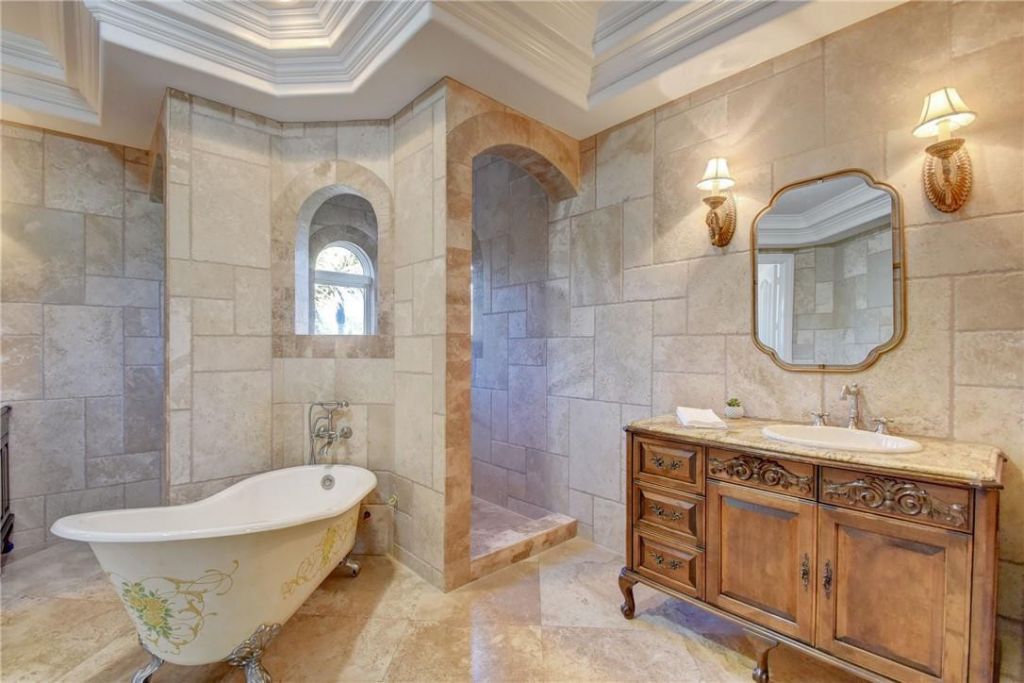 1320 S Lakeside Drive, Lake Worth Beach, FL 33460 Photo