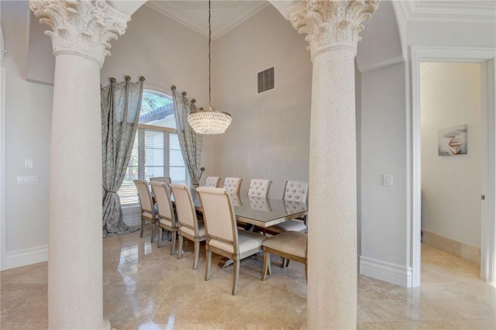 1320 S Lakeside Drive, Lake Worth Beach, FL 33460 Photo