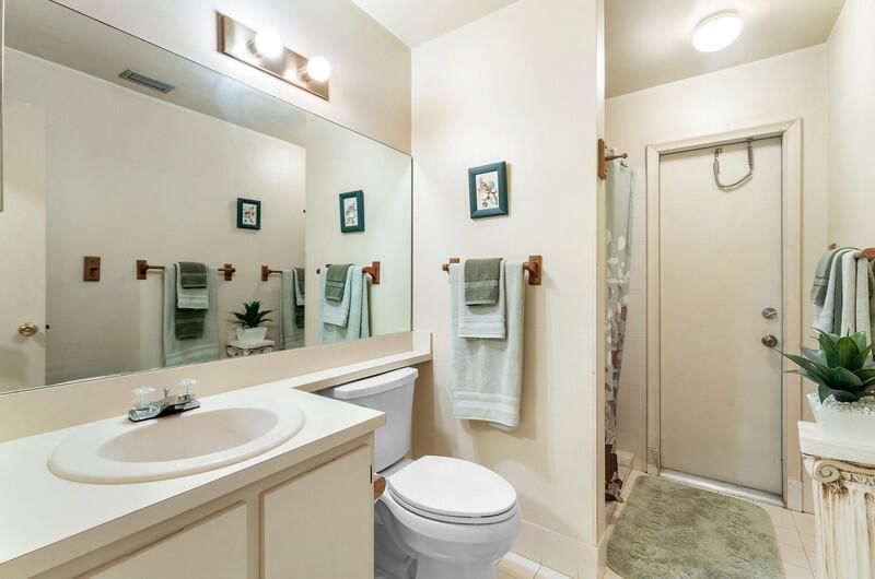 1158 Summit Trail Circle, Unit C, West Palm Beach, FL 33415 Photo