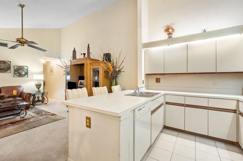 1158 Summit Trail Circle, Unit C, West Palm Beach, FL 33415 Photo