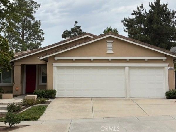 1464 Pinewood Drive , Corona, CA 92881