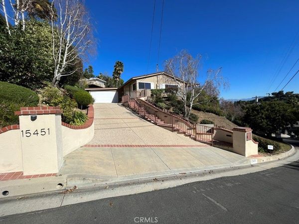 15451 Deerhorn Road , Sherman Oaks, CA 91403