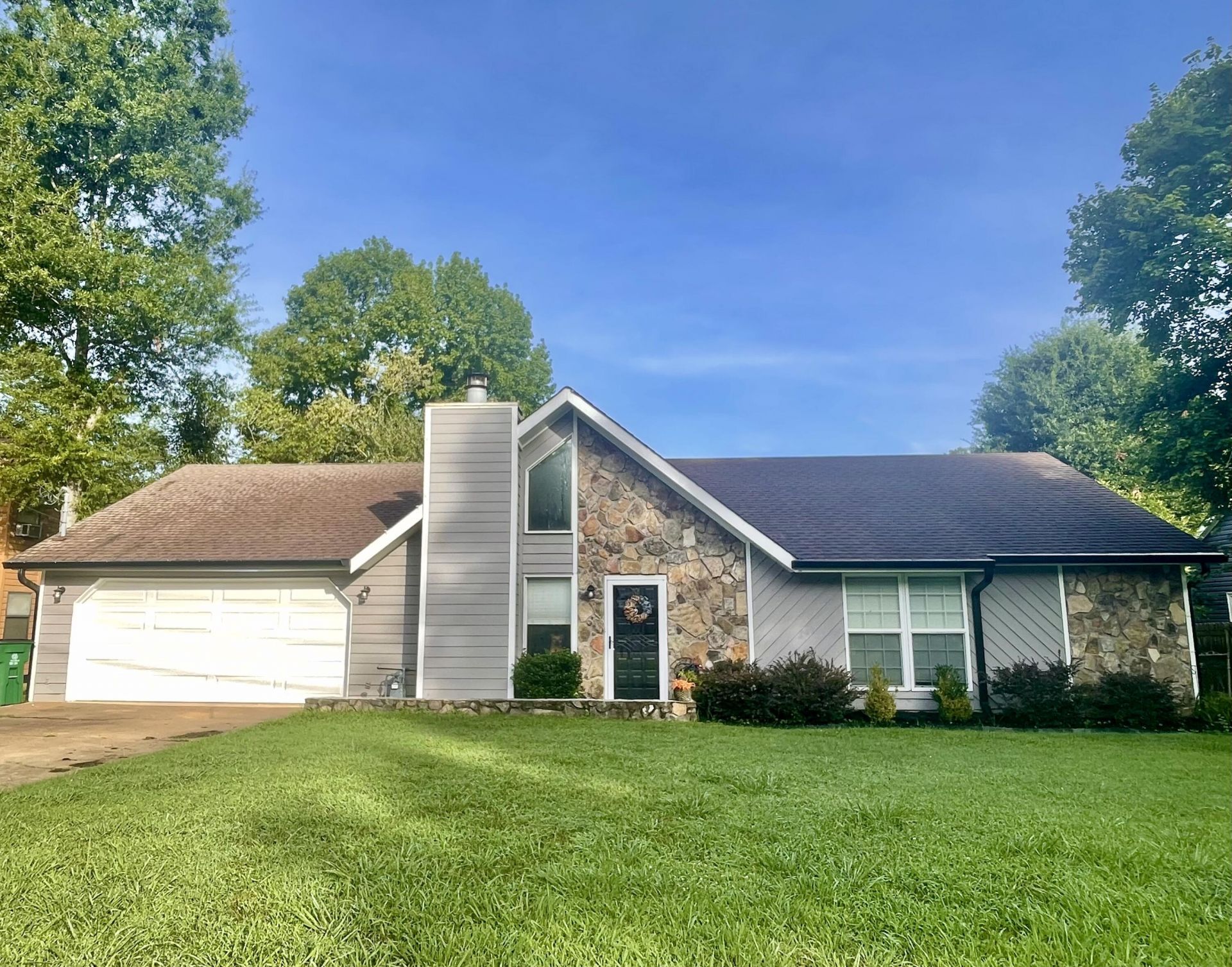 336 Cedar Glen Circle, Chattanooga, TN 37412 Main Photo