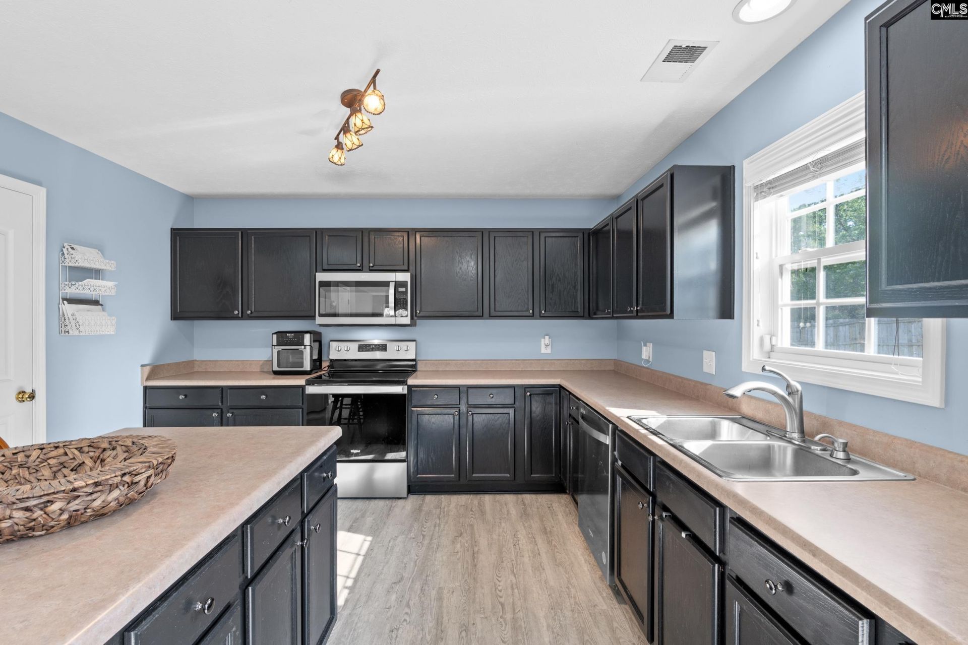 208 Timber Chase Court  Photo 16