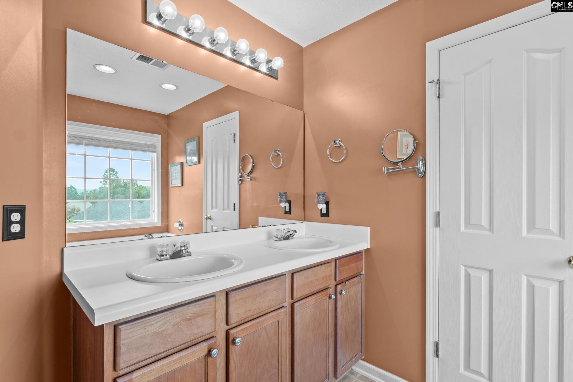 208 Timber Chase Court  Photo 24