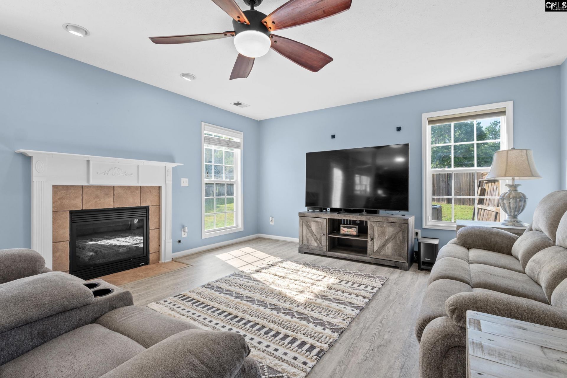 208 Timber Chase Court  Photo 8