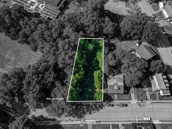 207 Holderby Street , Reidsville, NC 27320