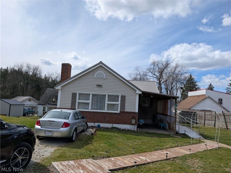 16599 Glenn Street, East Liverpool, OH 43920 Photo 1