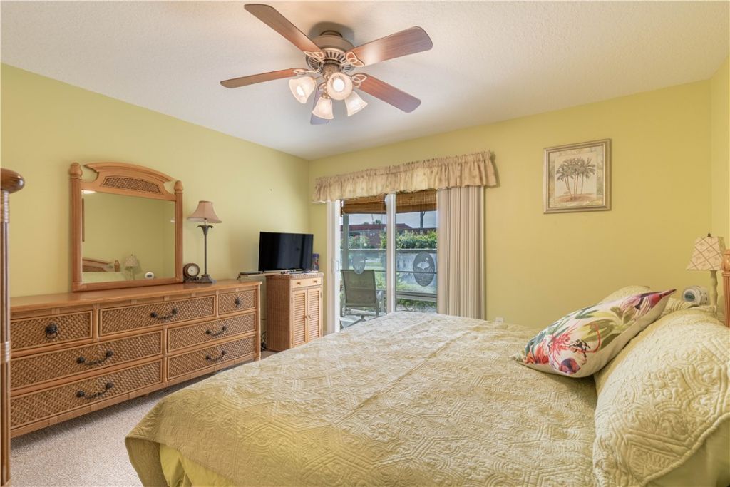 95 Spring Lake Drive, Unit 107, Vero Beach, FL 32962 Photo