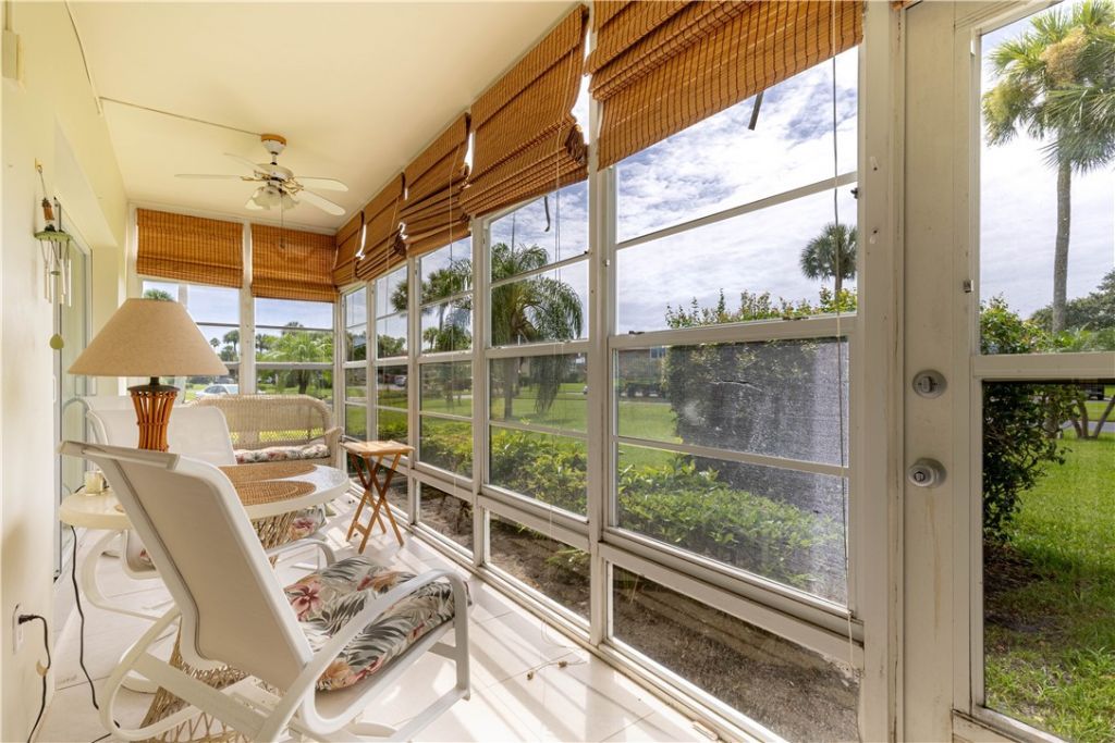 95 Spring Lake Drive, Unit 107, Vero Beach, FL 32962 Photo