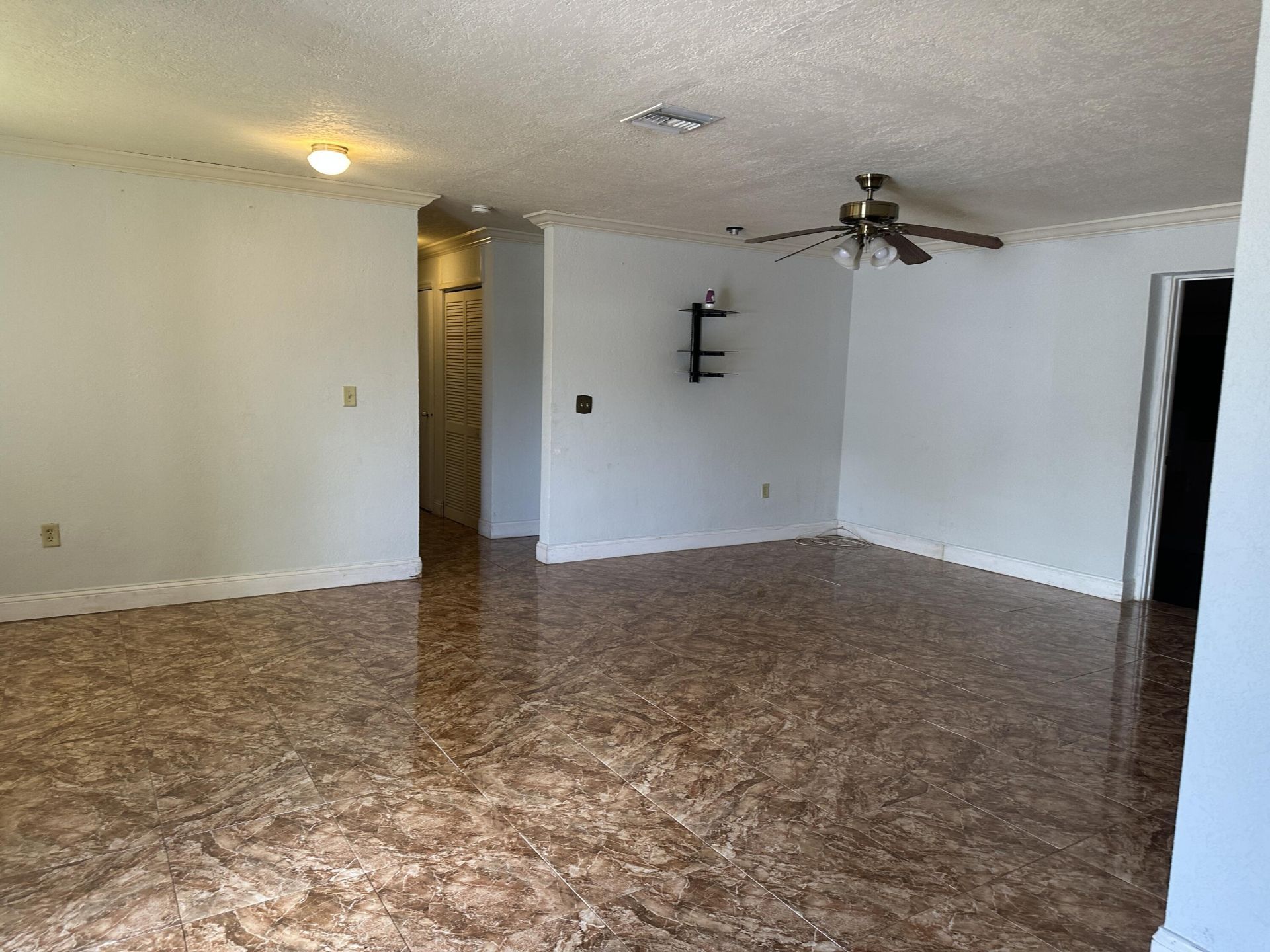400 NW 184th Terrace, Unit 400, Miami, FL 33169 Photo