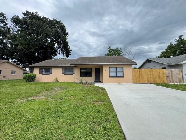 506 THOMAS AVENUE , WINTER HAVEN, FL 33880