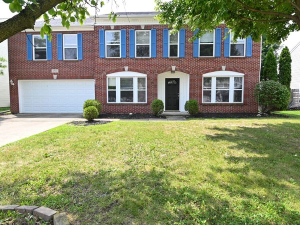 10421 Parmer Circle, Fishers, IN 46038