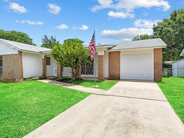 1036 RICHMOND DR, Schertz, TX 78154