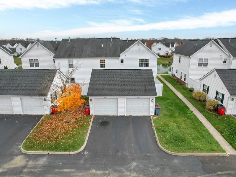 707 Pondview Drive, Unit 36, Grove City, OH 43123 Photo 10